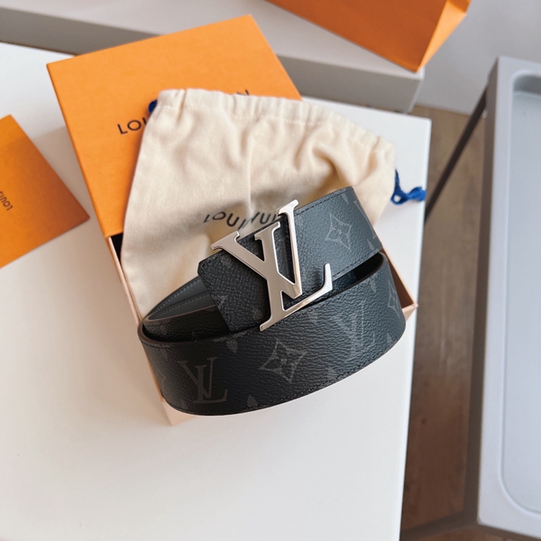 ルイヴィトンベルト素材ディテール